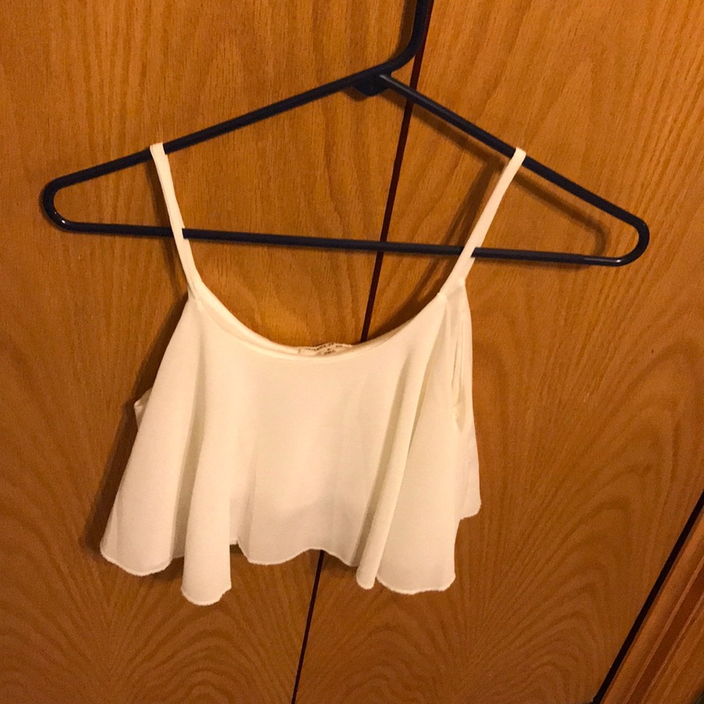 Black AND white crop tops